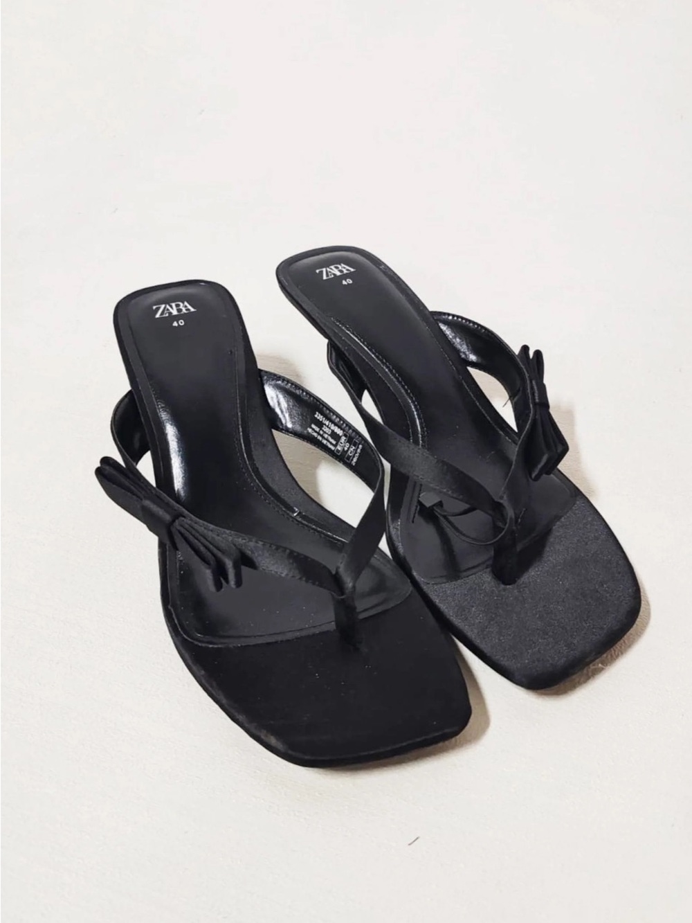 Zara Black Thong Mule Sandals with Bow Accent